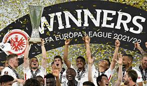 Real Madrid y Eintracht disputan la Supercopa